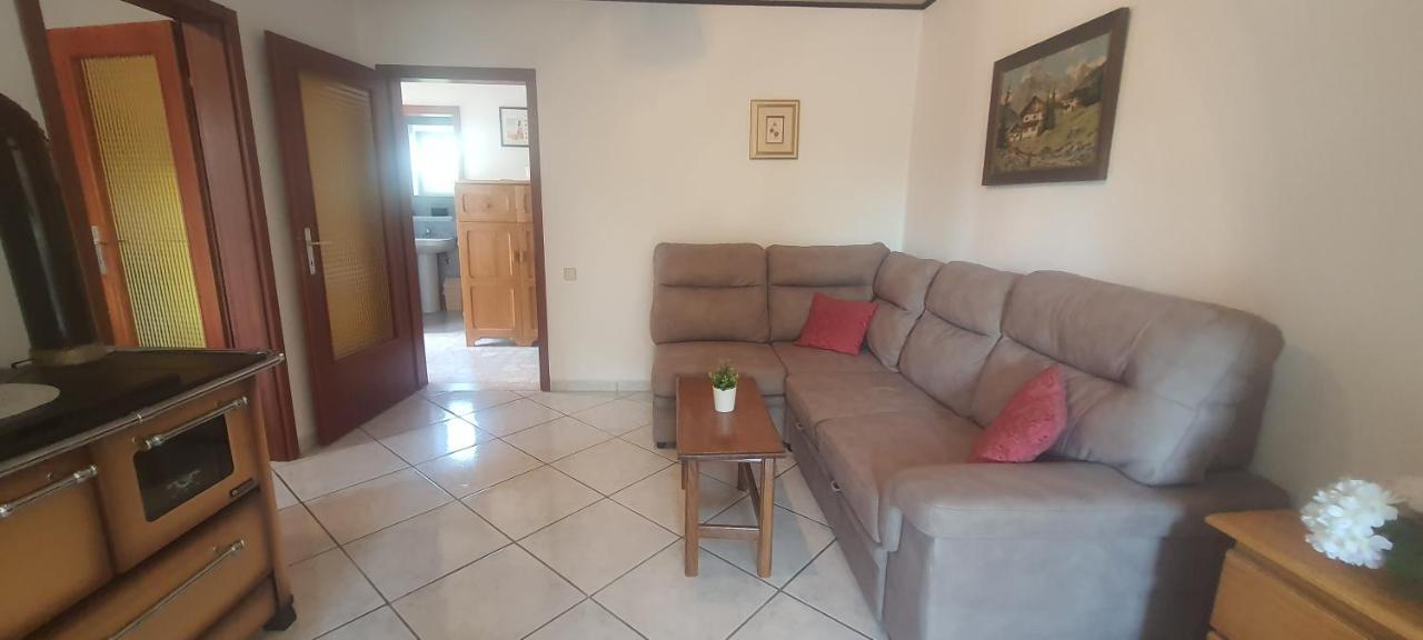 Apartments Ivanka G Малинска Экстерьер фото